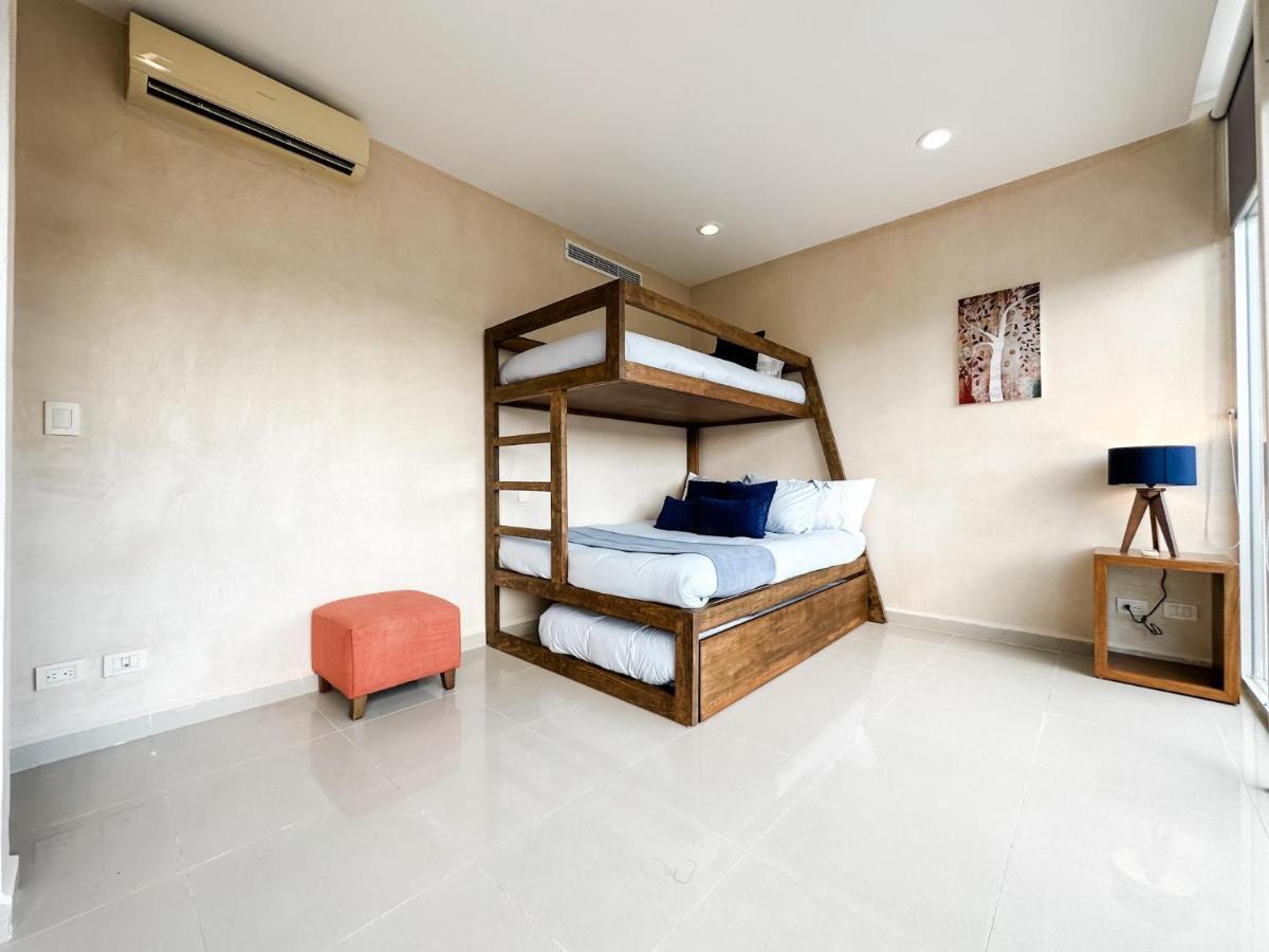 Azulb15 3 Bedroom Playacar Phase Ii Apartamento